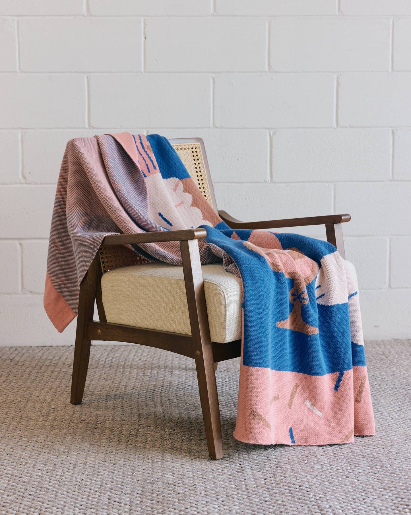 Cocktail Cat - Cotton Knit Throw Blanket