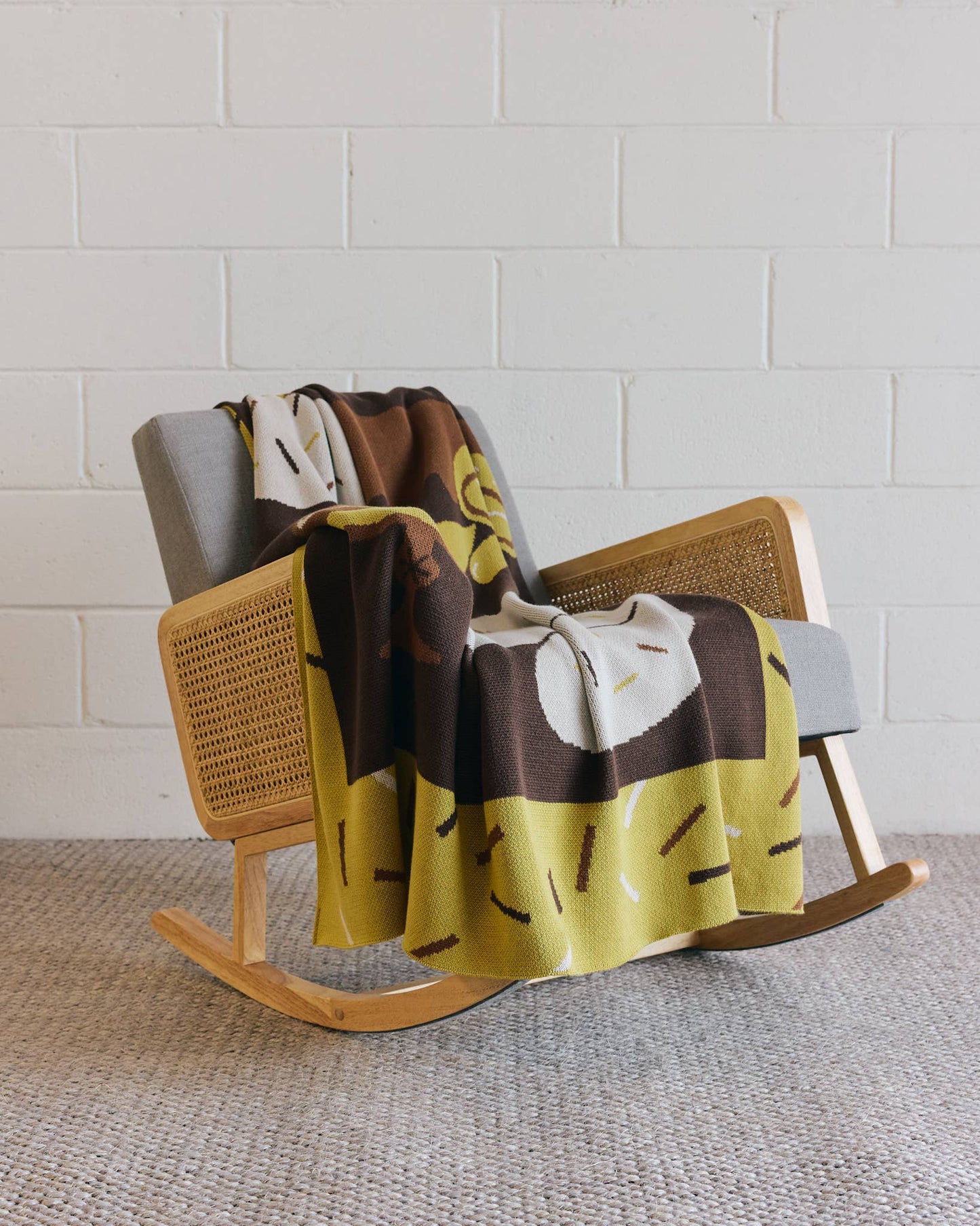 Cocktail Cat - Cotton Knit Throw Blanket