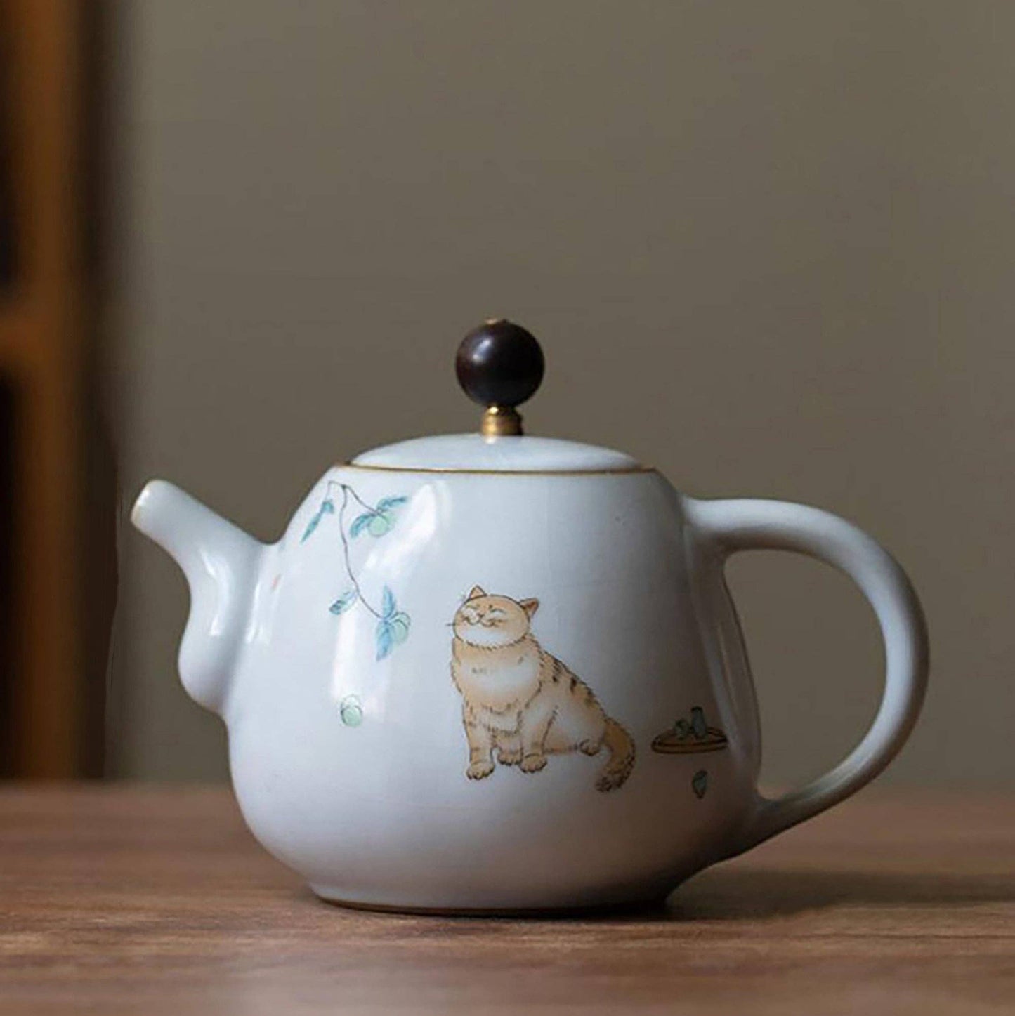 Ru porcelain teapot with hand-drawn cat pattern