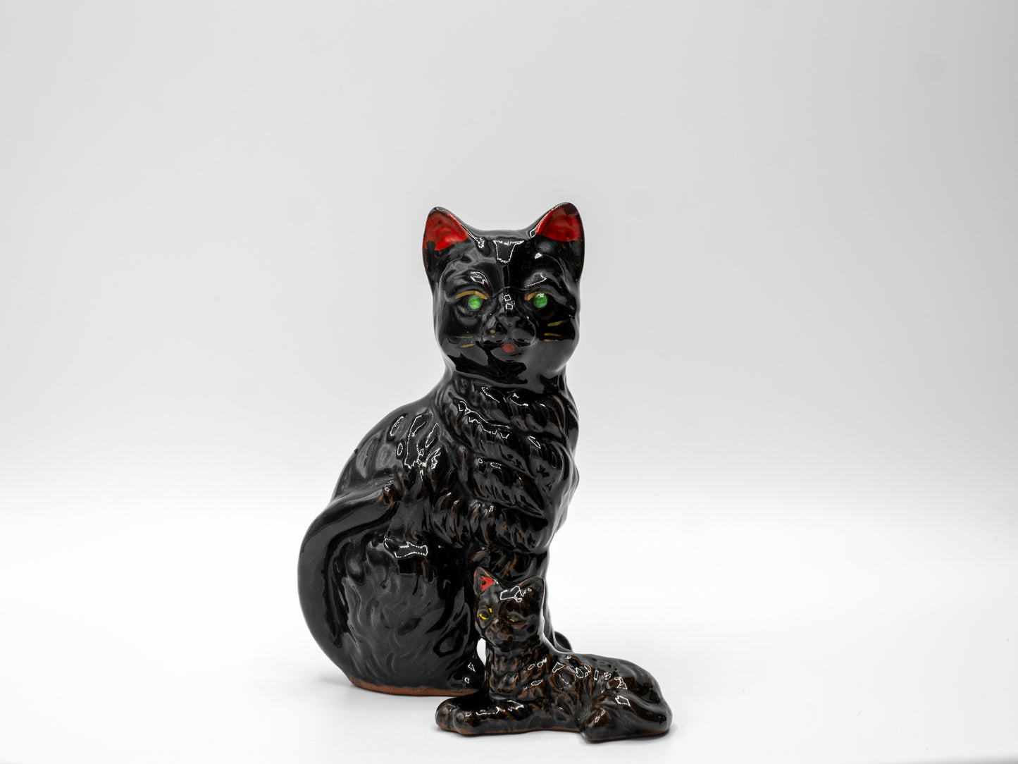 Vintage Mother and Kitten Figurines